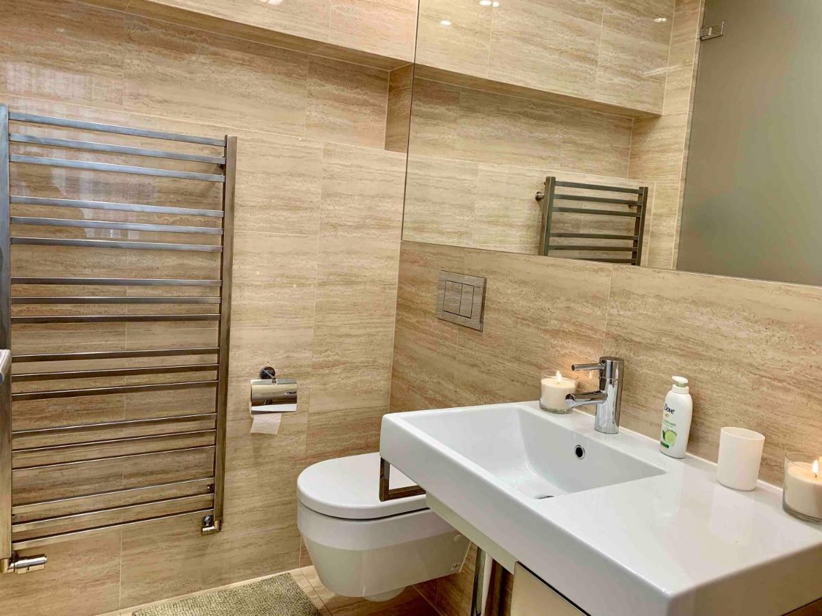 Luxury Apartment In The Center Of Praga Exterior foto