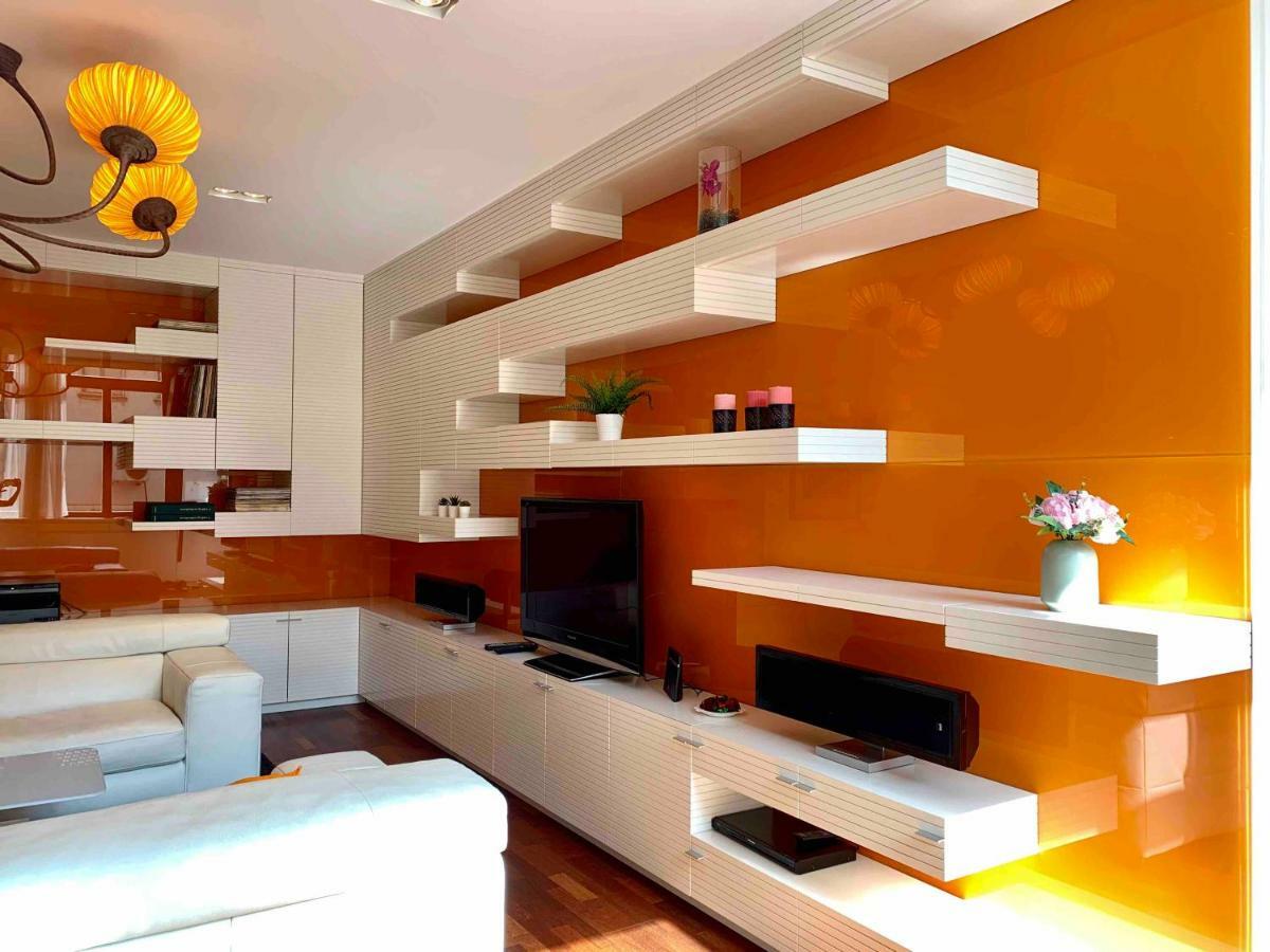 Luxury Apartment In The Center Of Praga Exterior foto